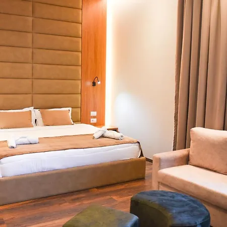 Padel Olivia's Hill 4*