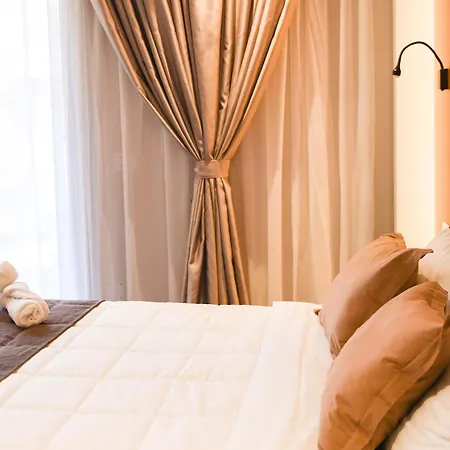 Padel Olivia's Hill 4*