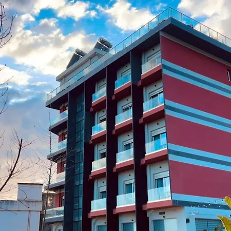 Padel Olivia's Hill Kryemëdhej