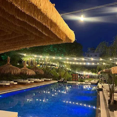 Padel Olivia's Hill Szálloda 4*