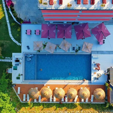 Padel Olivia's Hill 4*