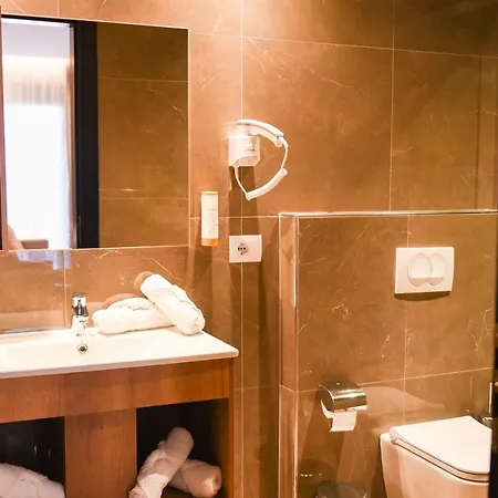 Hotel Olivia's Hill Kryemëdhej