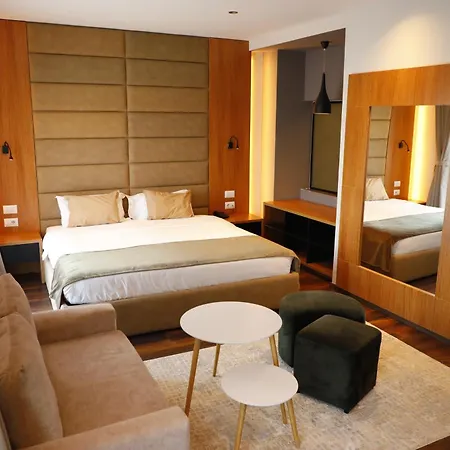 Olivia's Hill Hotel Kryemëdhej