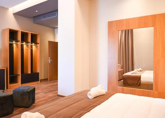 Olivia's Hill Hotel Kryemëdhej