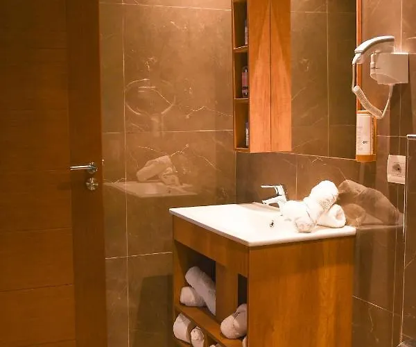 Padel Olivia's Hill Kryemëdhej