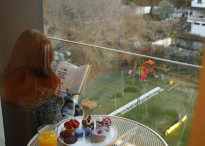 Olivia's Hill Hotel Kryemëdhej