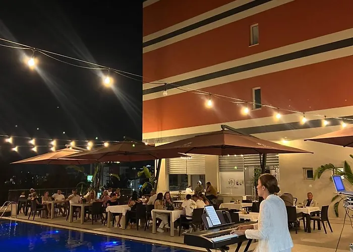 Olivia's Hill 4* Kryemëdhej